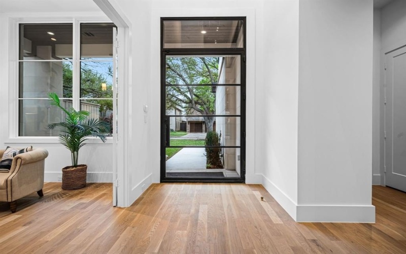 4807 W Hanover Avenue, Dallas, TX 75209, 4 Bedrooms Bedrooms, ,5 BathroomsBathrooms,Residential,For Sale,4807 W Hanover Avenue,0,21053593