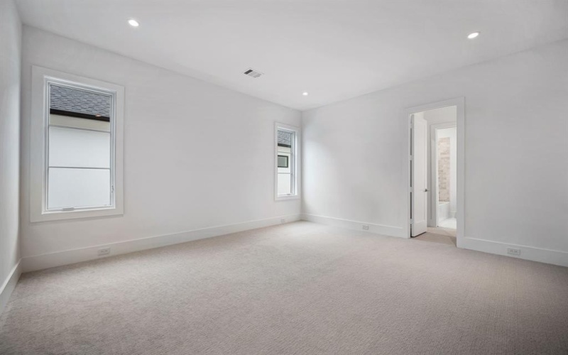 4807 W Hanover Avenue, Dallas, TX 75209, 4 Bedrooms Bedrooms, ,5 BathroomsBathrooms,Residential,For Sale,4807 W Hanover Avenue,0,21053593
