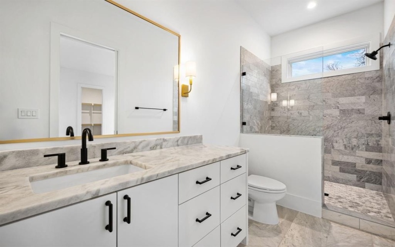 4807 W Hanover Avenue, Dallas, TX 75209, 4 Bedrooms Bedrooms, ,5 BathroomsBathrooms,Residential,For Sale,4807 W Hanover Avenue,0,21053593
