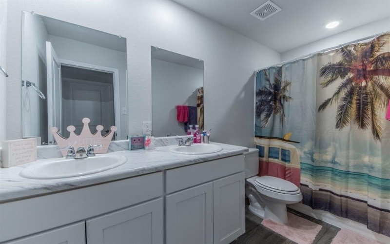 213 Peace Lily Way, Tolar, TX 76476, 5 Habitaciones Habitaciones , ,3 BañosBaños,Residential,En Venta,213 Peace Lily Way,0,21053620