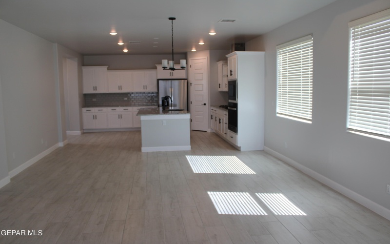 405 COLEFORD Lane, El Paso, TX 79928, 3 Habitaciones Habitaciones , ,2 BañosBaños,Residential,En Venta,405 COLEFORD Lane,917652