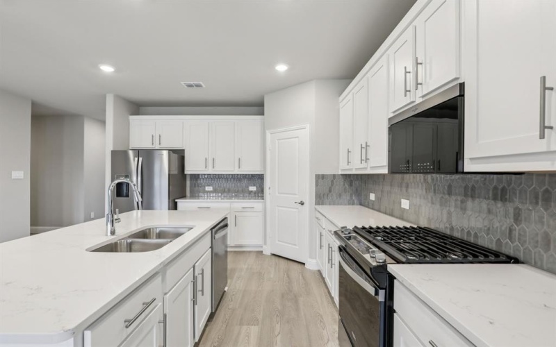 505 Tidal Drive, Princeton, TX 75071, 5 Habitaciones Habitaciones , ,3 BañosBaños,Residential,En Venta,505 Tidal Drive,0,21053711