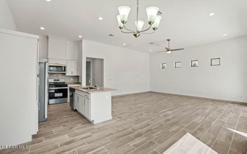 51089 Sand Verbena Avenue, El Paso, TX 79934, 4 Habitaciones Habitaciones , ,1 BañoBaños,Residential,En Venta,51089 Sand Verbena Avenue,917668