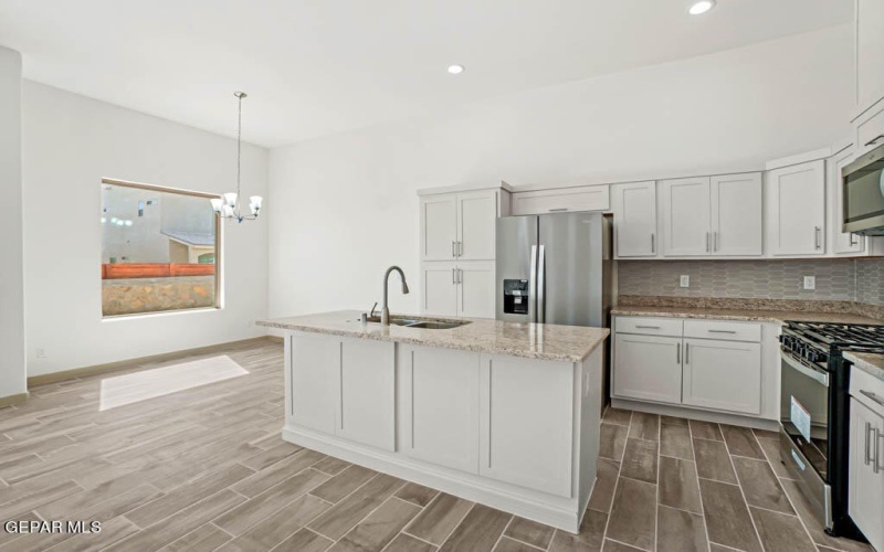 51089 Sand Verbena Avenue, El Paso, TX 79934, 4 Habitaciones Habitaciones , ,1 BañoBaños,Residential,En Venta,51089 Sand Verbena Avenue,917668