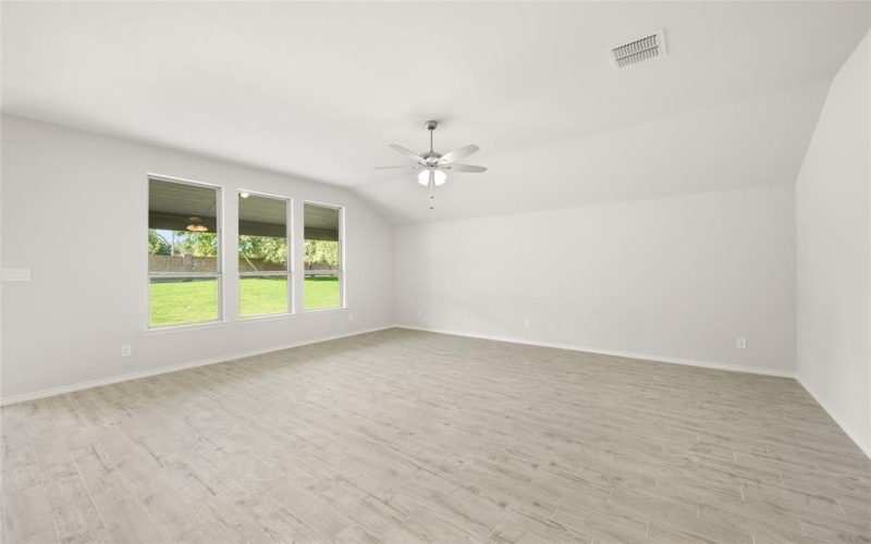 900 Granite, Azle, TX 76020, 4 Bedrooms Bedrooms, ,3 BathroomsBathrooms,Residential,For Sale,900 Granite,0,21053738