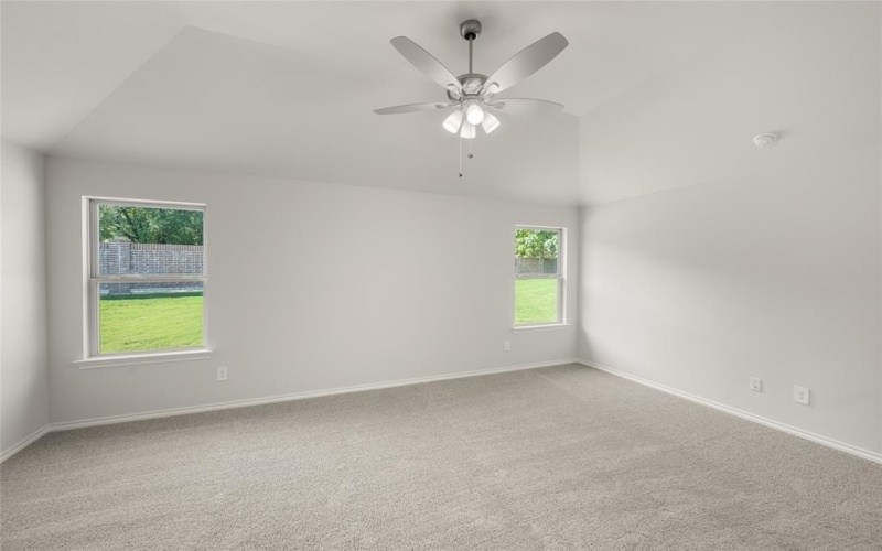 900 Granite, Azle, TX 76020, 4 Bedrooms Bedrooms, ,3 BathroomsBathrooms,Residential,For Sale,900 Granite,0,21053738