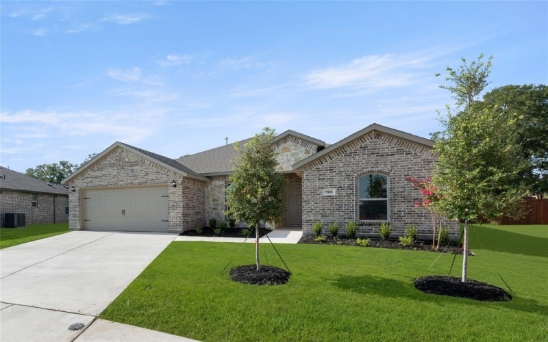 900 Granite, Azle, TX 76020, 4 Bedrooms Bedrooms, ,3 BathroomsBathrooms,Residential,For Sale,900 Granite,0,21053738