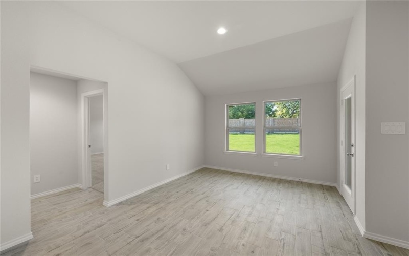 900 Granite, Azle, TX 76020, 4 Bedrooms Bedrooms, ,3 BathroomsBathrooms,Residential,For Sale,900 Granite,0,21053738