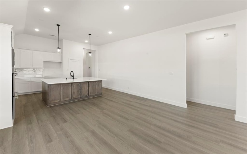 1031 Gracious Drive, Lucas, TX 75098, 4 Habitaciones Habitaciones , ,3 BañosBaños,Residential,En Venta,1031 Gracious Drive,0,21053799