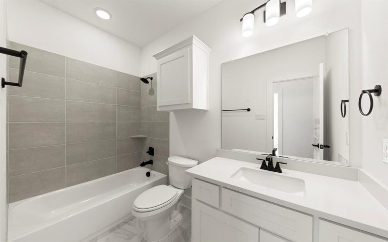 1031 Gracious Drive, Lucas, TX 75098, 4 Habitaciones Habitaciones , ,3 BañosBaños,Residential,En Venta,1031 Gracious Drive,0,21053799