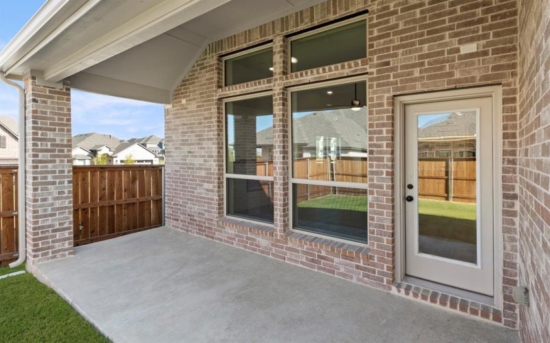 1031 Gracious Drive, Lucas, TX 75098, 4 Habitaciones Habitaciones , ,3 BañosBaños,Residential,En Venta,1031 Gracious Drive,0,21053799