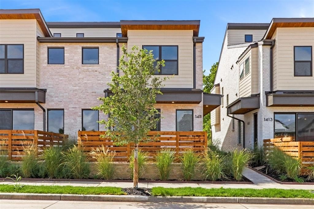 1411 Azalea Drive, Melissa, TX 75454, 3 Bedrooms Bedrooms, ,2 BathroomsBathrooms,Residential,For Sale,1411 Azalea Drive,0,21053801