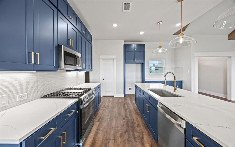 1831 Sudbury Drive, Cleburne, TX 76033, 3 Habitaciones Habitaciones , ,2 BañosBaños,Residential,En Venta,1831 Sudbury Drive,0,21053943