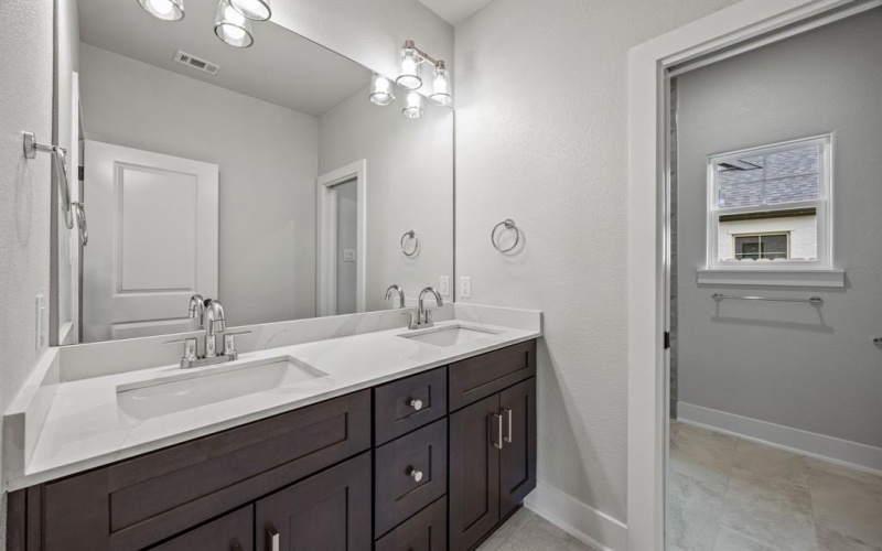 1831 Sudbury Drive, Cleburne, TX 76033, 3 Habitaciones Habitaciones , ,2 BañosBaños,Residential,En Venta,1831 Sudbury Drive,0,21053943