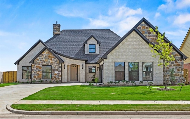 1831 Sudbury Drive, Cleburne, TX 76033, 3 Habitaciones Habitaciones , ,2 BañosBaños,Residential,En Venta,1831 Sudbury Drive,0,21053943