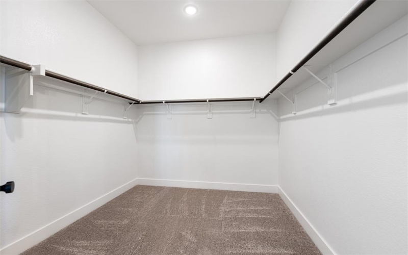 12420 Hornfels Drive, Krum, TX 76249, 4 Bedrooms Bedrooms, ,3 BathroomsBathrooms,Residential,For Sale,12420 Hornfels Drive,0,21054253