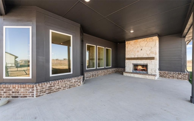 12420 Hornfels Drive, Krum, TX 76249, 4 Bedrooms Bedrooms, ,3 BathroomsBathrooms,Residential,For Sale,12420 Hornfels Drive,0,21054253