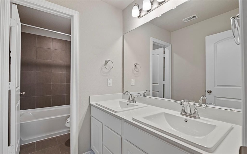 3713 Star Mesa #15, Heartland, TX 75114, 3 Bedrooms Bedrooms, ,2 BathroomsBathrooms,Residential,For Sale,3713 Star Mesa,0,21054304