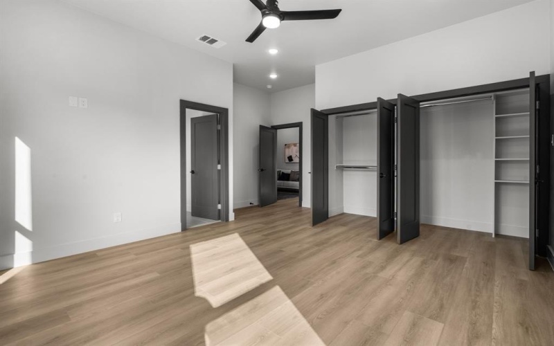 912 Brookwood, Dallas, TX 75224, 4 Habitaciones Habitaciones , ,3 BañosBaños,Residential,En Venta,912 Brookwood,0,21054429