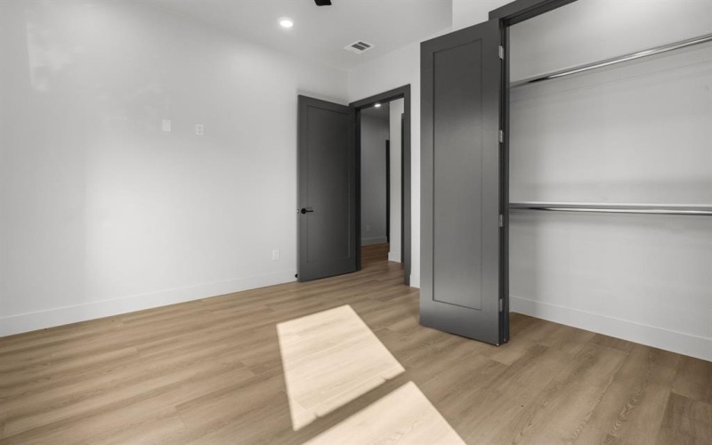 912 Brookwood, Dallas, TX 75224, 4 Habitaciones Habitaciones , ,3 BañosBaños,Residential,En Venta,912 Brookwood,0,21054429