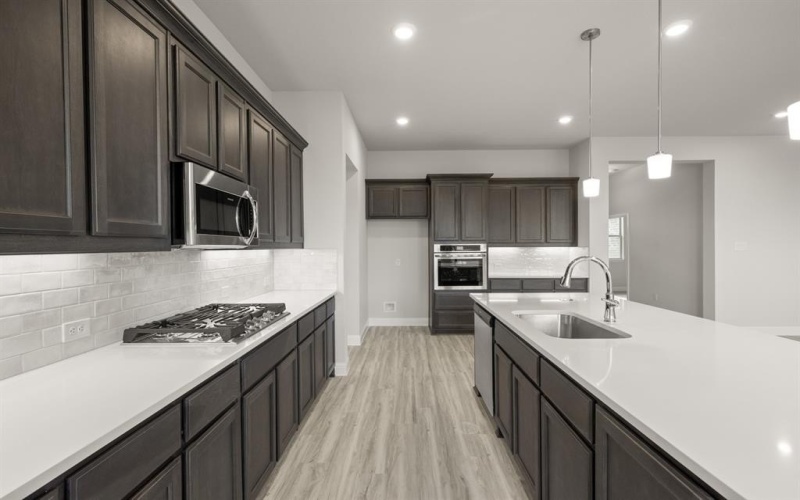 725 Carriage Hill Road, Midlothian, TX 76065, 4 Bedrooms Bedrooms, ,2 BathroomsBathrooms,Residential,For Sale,725 Carriage Hill Road,0,21054522