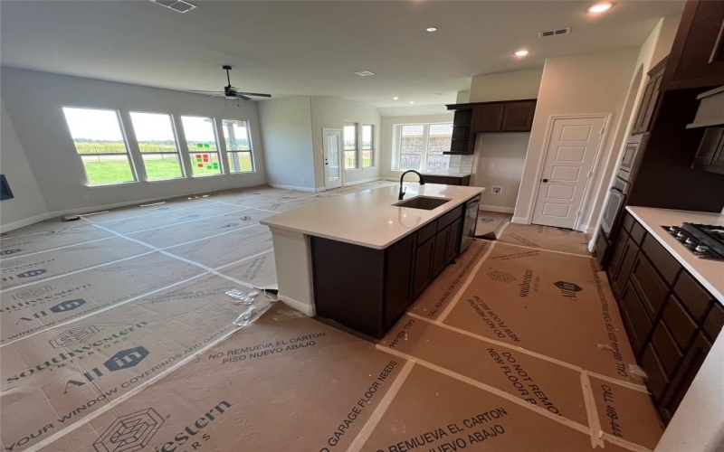 375 Paddle Boat, Granbury, TX 76049, 4 Habitaciones Habitaciones , ,2 BañosBaños,Residential,En Venta,375 Paddle Boat,0,21054645