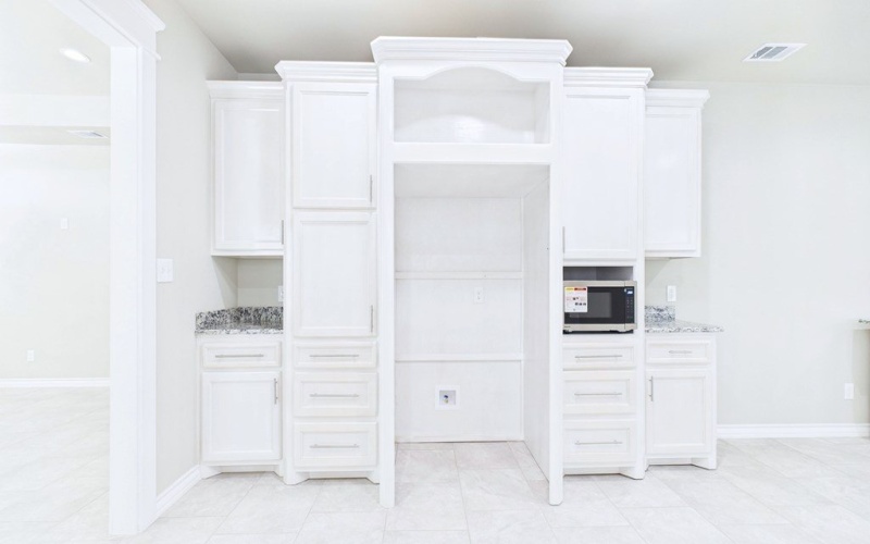 211 W A St, Monahans, TX 79756, 3 Bedrooms Bedrooms, ,2 BathroomsBathrooms,Residential,For Sale,211 W A St,0,162896