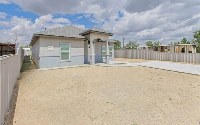 211 W A St, Monahans, TX 79756, 3 Bedrooms Bedrooms, ,2 BathroomsBathrooms,Residential,For Sale,211 W A St,0,162896