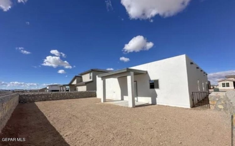 13410 Carterton Avenue, Horizon City, TX 79928, 3 Bedrooms Bedrooms, ,2 BathroomsBathrooms,Residential,For Sale,13410 Carterton Avenue,0,929971