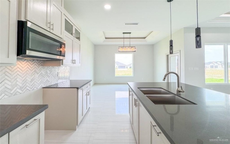 8046 50th Street, McAllen, TX 78504, 3 Bedrooms Bedrooms, ,2 BathroomsBathrooms,Residential,For Sale,8046 50th Street,0,480438