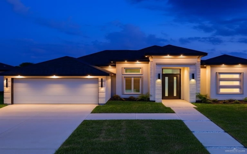 8046 50th Street, McAllen, TX 78504, 3 Bedrooms Bedrooms, ,2 BathroomsBathrooms,Residential,For Sale,8046 50th Street,0,480438