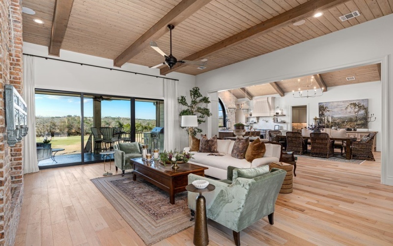 4412 Comanche Trace Dr, Kerrville, TX 78028, 3 Habitaciones Habitaciones , ,5 BañosBaños,Residential,En Venta,4412 Comanche Trace Dr,0,120248