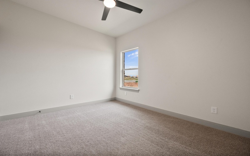 1005 N 5th Street, Wolfforth, TX 79382, 3 Habitaciones Habitaciones , ,2 BañosBaños,Residential,En Venta,1005 N 5th Street,0,202560158