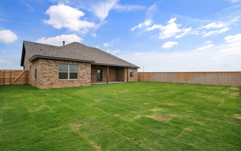 1005 N 5th Street, Wolfforth, TX 79382, 3 Habitaciones Habitaciones , ,2 BañosBaños,Residential,En Venta,1005 N 5th Street,0,202560158