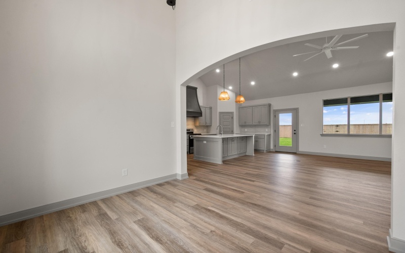 1005 N 5th Street, Wolfforth, TX 79382, 3 Habitaciones Habitaciones , ,2 BañosBaños,Residential,En Venta,1005 N 5th Street,0,202560158