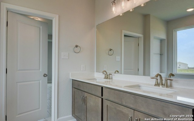 12836 Red Apple Rd., Schertz, TX 78108, 3 Habitaciones Habitaciones , ,2 BañosBaños,Residential,En Venta,12836 Red Apple Rd.,0,1855375