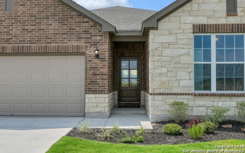 12836 Red Apple Rd., Schertz, TX 78108, 3 Habitaciones Habitaciones , ,2 BañosBaños,Residential,En Venta,12836 Red Apple Rd.,0,1855375