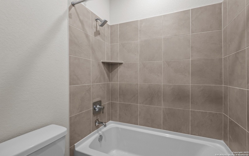 8107 CHAMPION CREEK, San Antonio, TX 78252, 3 Habitaciones Habitaciones , ,2 BañosBaños,Residential,En Venta,8107 CHAMPION CREEK,0,1899192