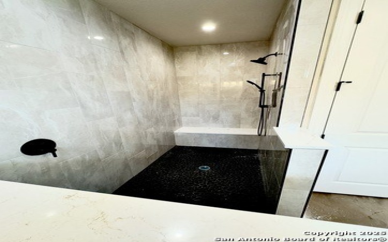 565 Airline, Canyon Lake, TX 78133, 3 Habitaciones Habitaciones , ,2 BañosBaños,Residential,En Venta,565 Airline,0,1899225