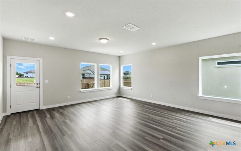 983 Manger Lane, New Braunfels, TX 78130, 4 Bedrooms Bedrooms, ,3 BathroomsBathrooms,Residential,For Sale,983 Manger Lane,0,592158