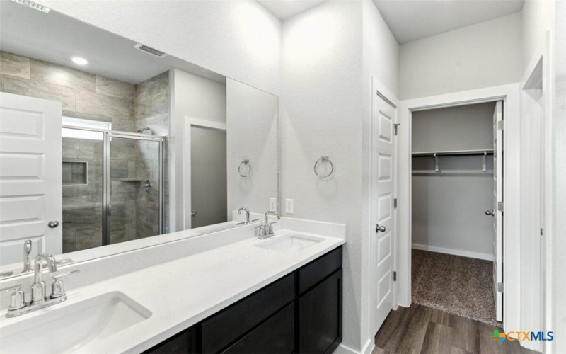 983 Manger Lane, New Braunfels, TX 78130, 4 Bedrooms Bedrooms, ,3 BathroomsBathrooms,Residential,For Sale,983 Manger Lane,0,592158