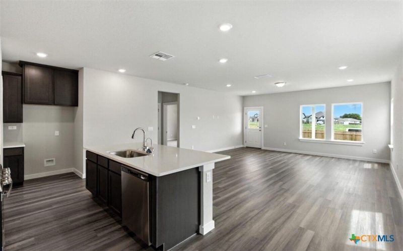 983 Manger Lane, New Braunfels, TX 78130, 4 Bedrooms Bedrooms, ,3 BathroomsBathrooms,Residential,For Sale,983 Manger Lane,0,592158