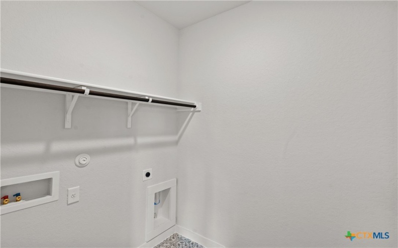970 Manger Lane, New Braunfels, TX 78130, 4 Habitaciones Habitaciones , ,3 BañosBaños,Residential,En Venta,970 Manger Lane,0,592161