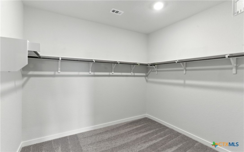 979 Manger Lane Lane, New Braunfels, TX 78130, 4 Habitaciones Habitaciones , ,5 BañosBaños,Residential,En Venta,979 Manger Lane Lane,0,592169