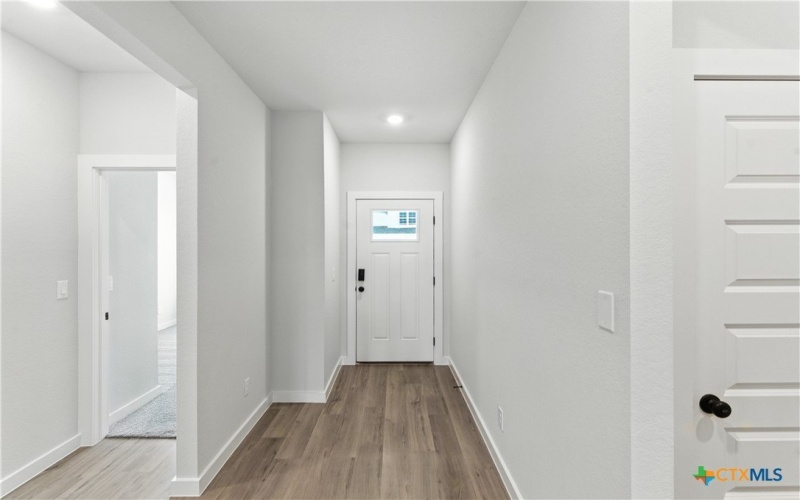 979 Manger Lane Lane, New Braunfels, TX 78130, 4 Habitaciones Habitaciones , ,5 BañosBaños,Residential,En Venta,979 Manger Lane Lane,0,592169