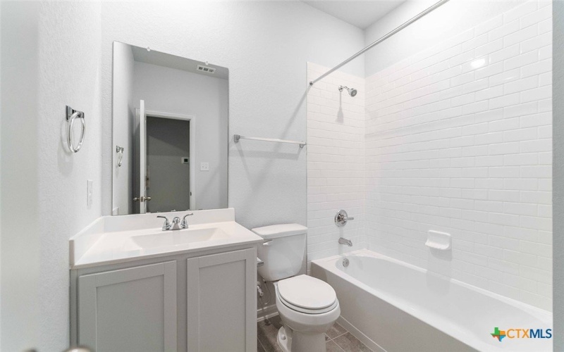 305 Jean Street, Seguin, TX 78155, 3 Habitaciones Habitaciones , ,2 BañosBaños,Residential,En Venta,305 Jean Street,0,592195