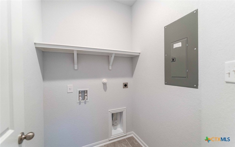 305 Jean Street, Seguin, TX 78155, 3 Habitaciones Habitaciones , ,2 BañosBaños,Residential,En Venta,305 Jean Street,0,592195