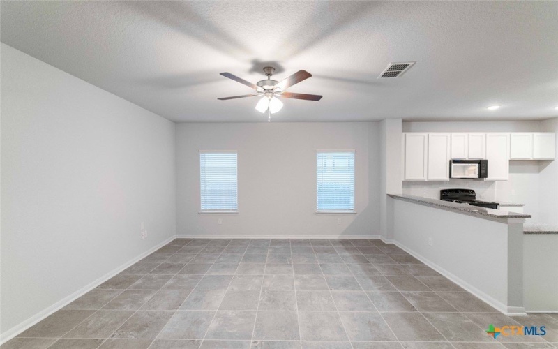 305 Jean Street, Seguin, TX 78155, 3 Habitaciones Habitaciones , ,2 BañosBaños,Residential,En Venta,305 Jean Street,0,592195