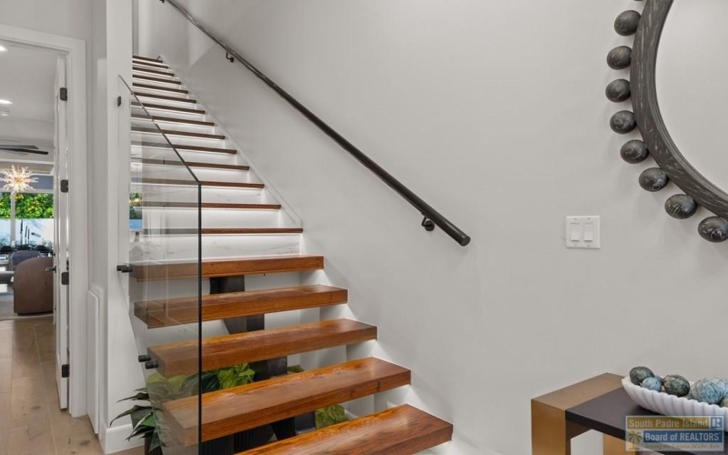 206 Atol St. #A, South Padre Island, TX 78597, 5 Habitaciones Habitaciones , ,5 BañosBaños,Residential,En Venta,206 Atol St.,0,104266