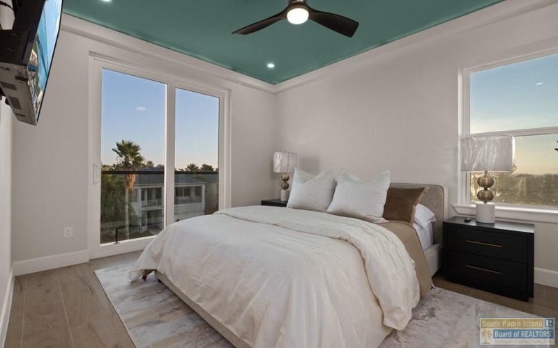 206 Atol St. #A, South Padre Island, TX 78597, 5 Habitaciones Habitaciones , ,5 BañosBaños,Residential,En Venta,206 Atol St.,0,104266